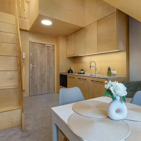 Appartamento Waterlane Vintage Blisko Stoczni Gdanskiej By Renters